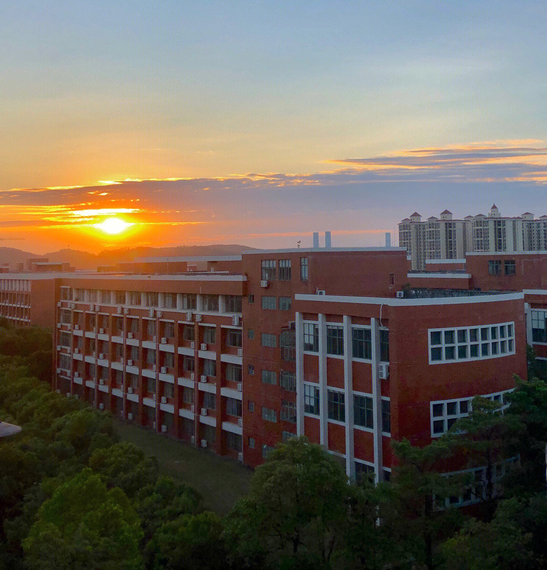 广州华商学院