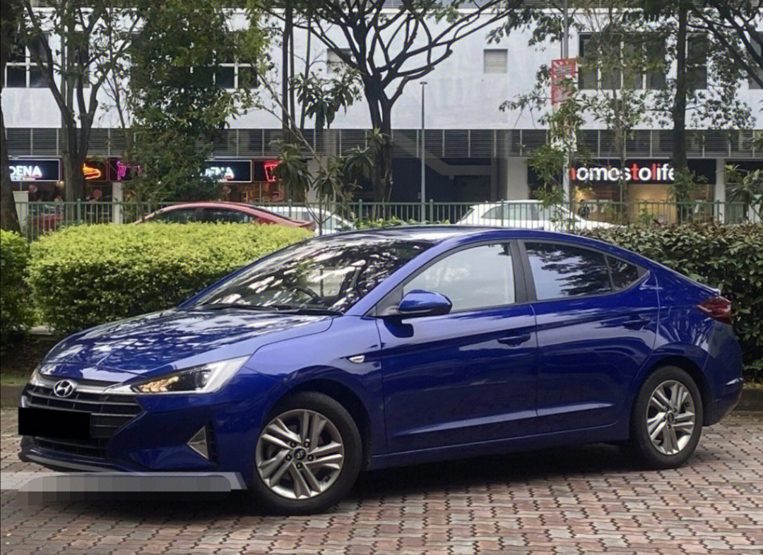 9492新加坡出售现代 hyundai avante 16排量