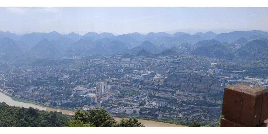 茅台镇风景