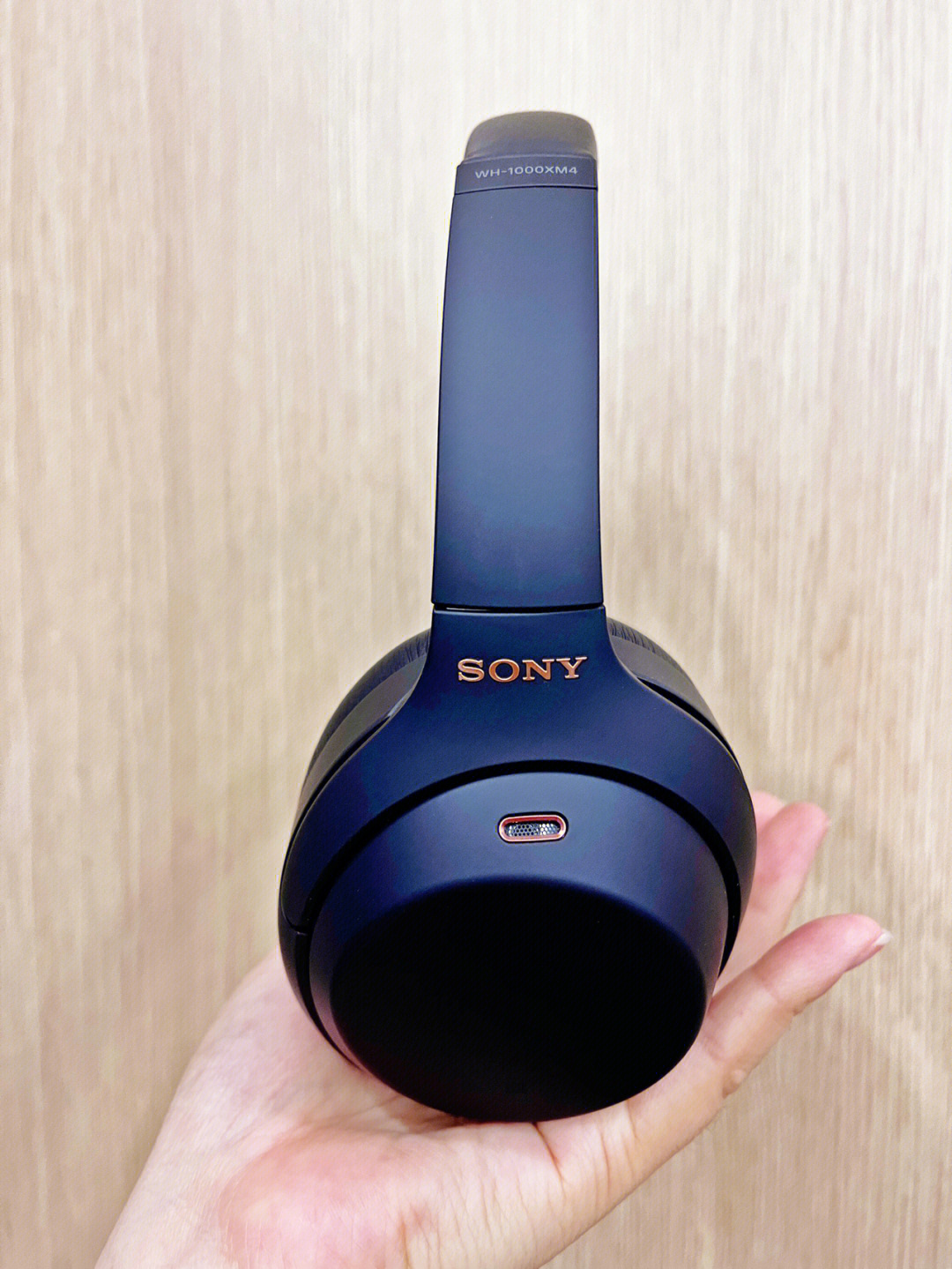 sony索尼wh1000xm4头戴式无线蓝牙耳机