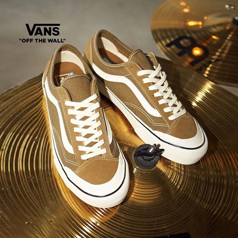 vans色后跟标棕色的图片