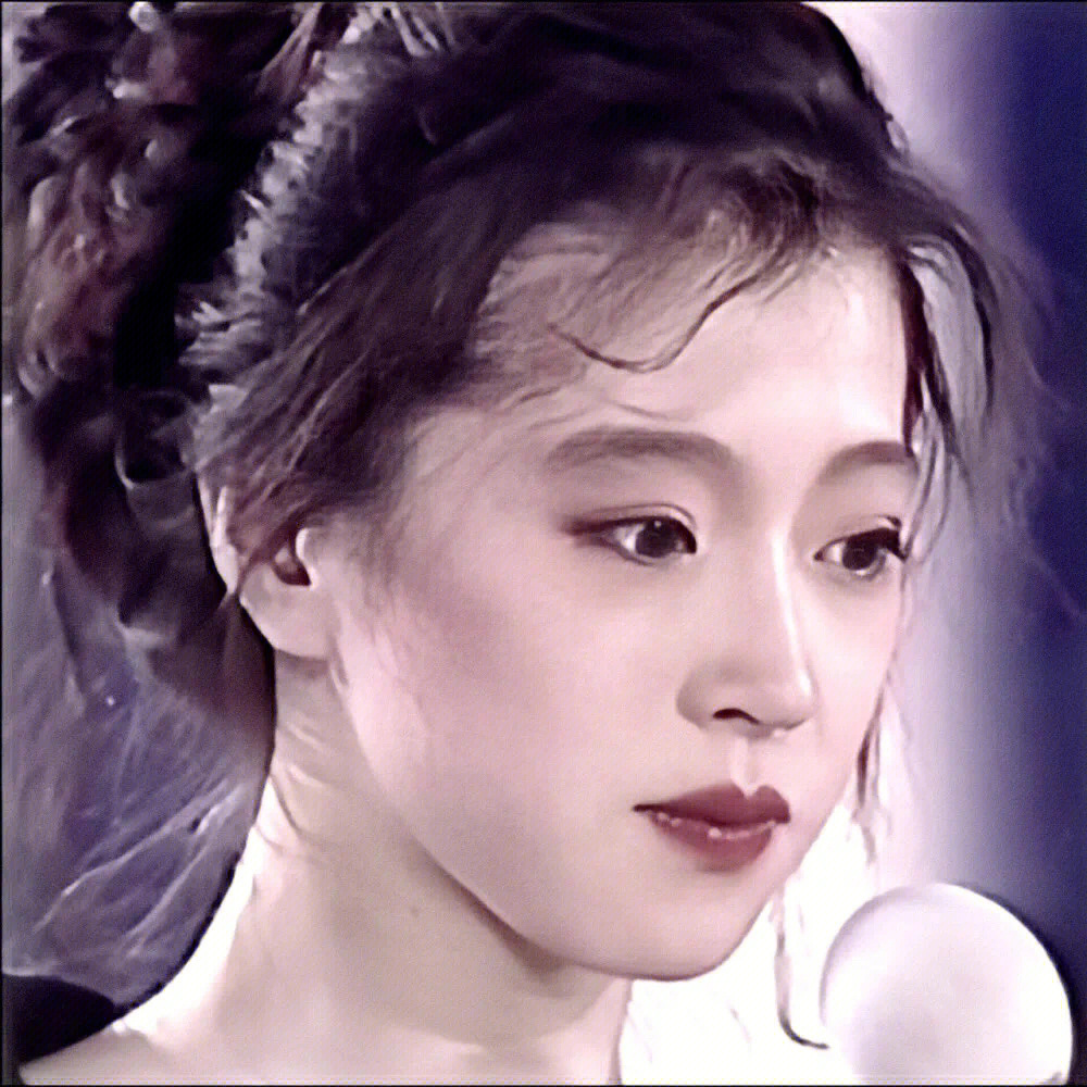 元祖歌姬中森明菜