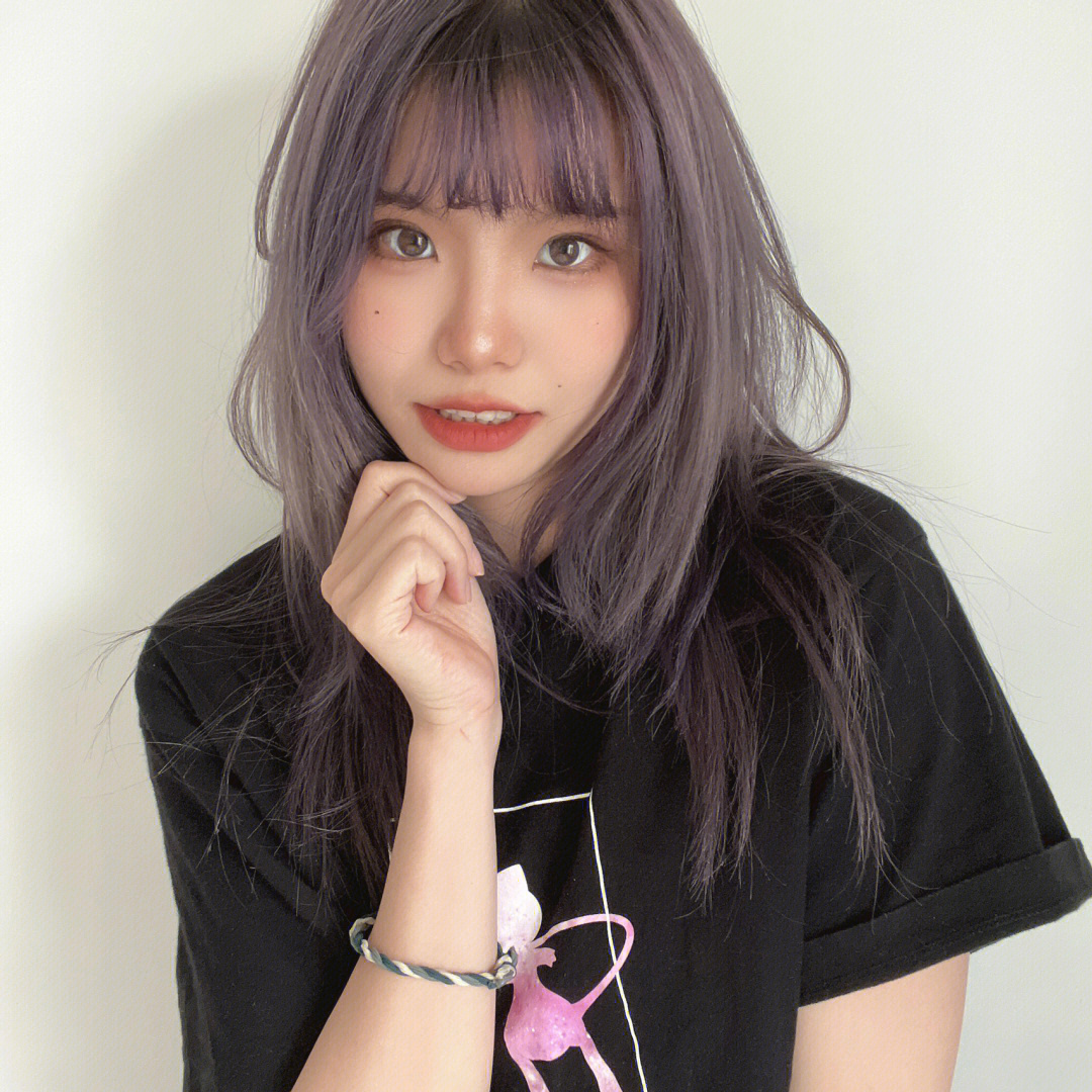 葡萄紫头发颜色配方图片