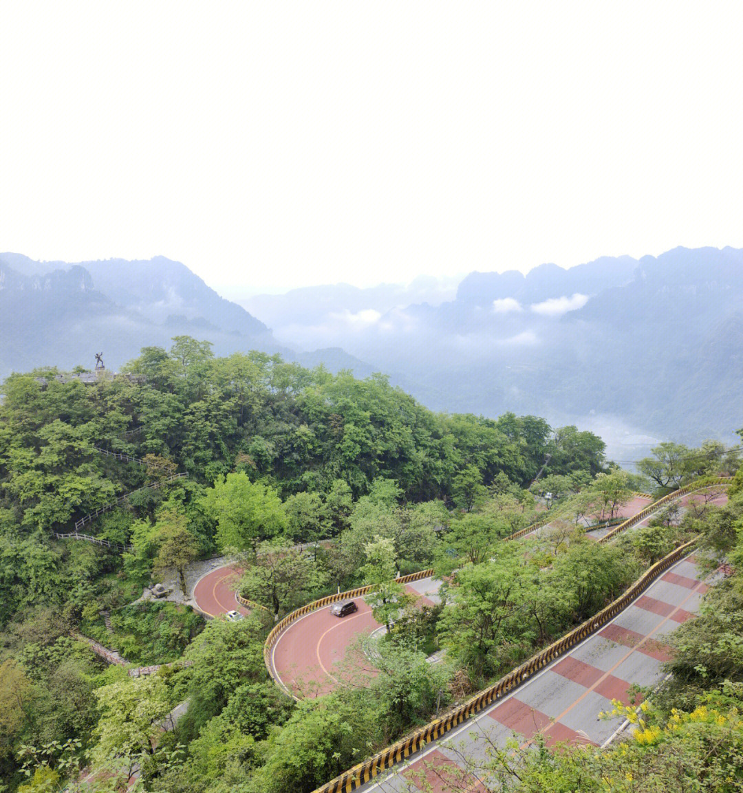 湘西矮寨盘山公路