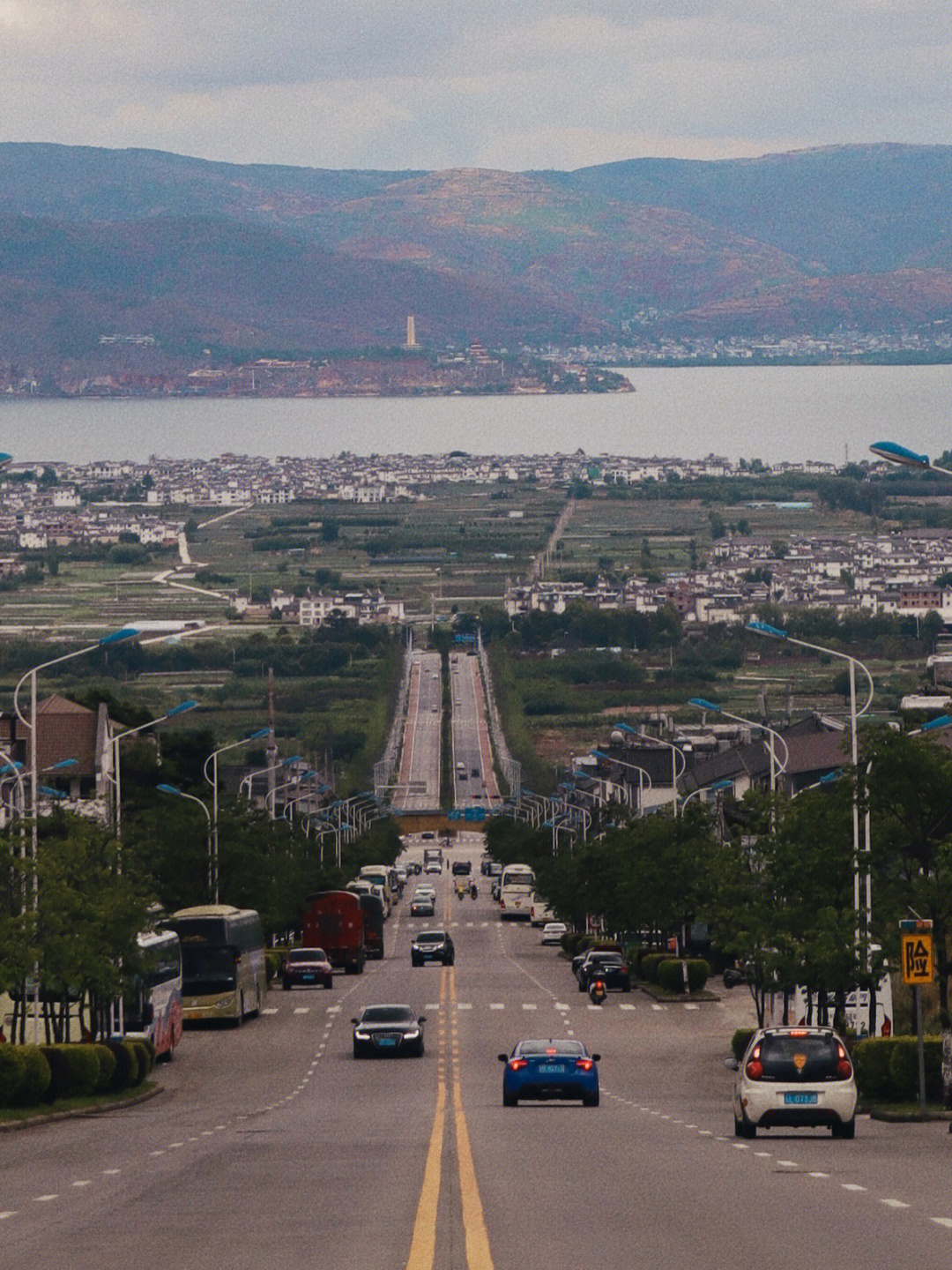 大理最美网红公路图片