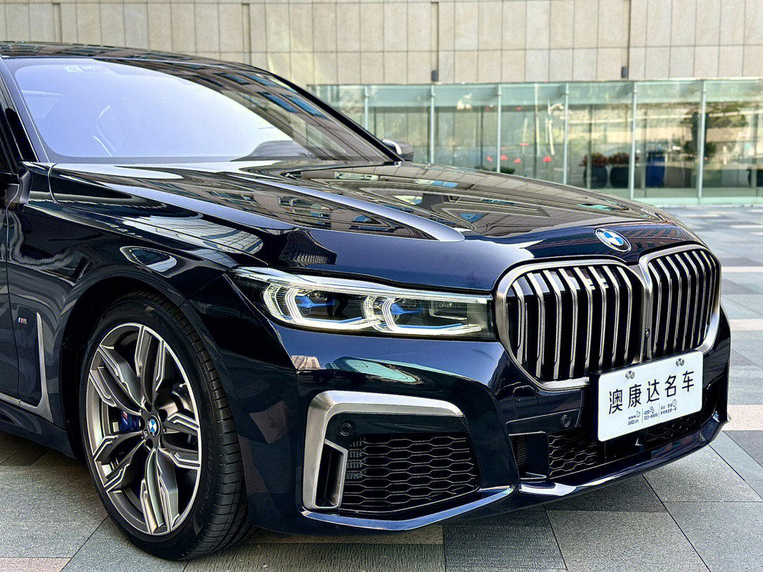 1598万买新款的宝马760li