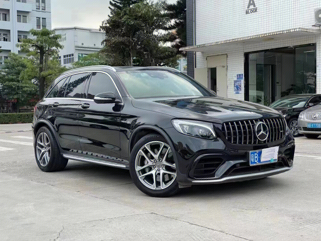 最新上市奔驰glc63amg2019年11月