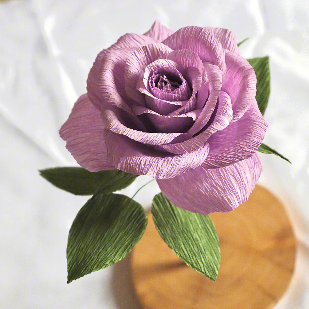 皱纹纸玫瑰花制作图解图片