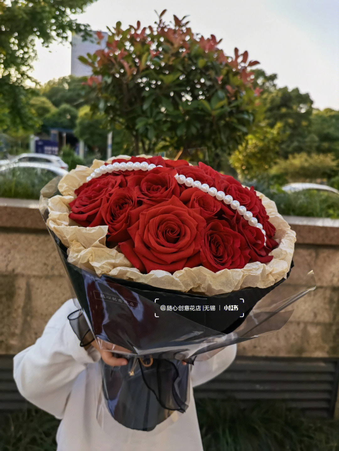 小香风红玫瑰花束520情人节无锡花店