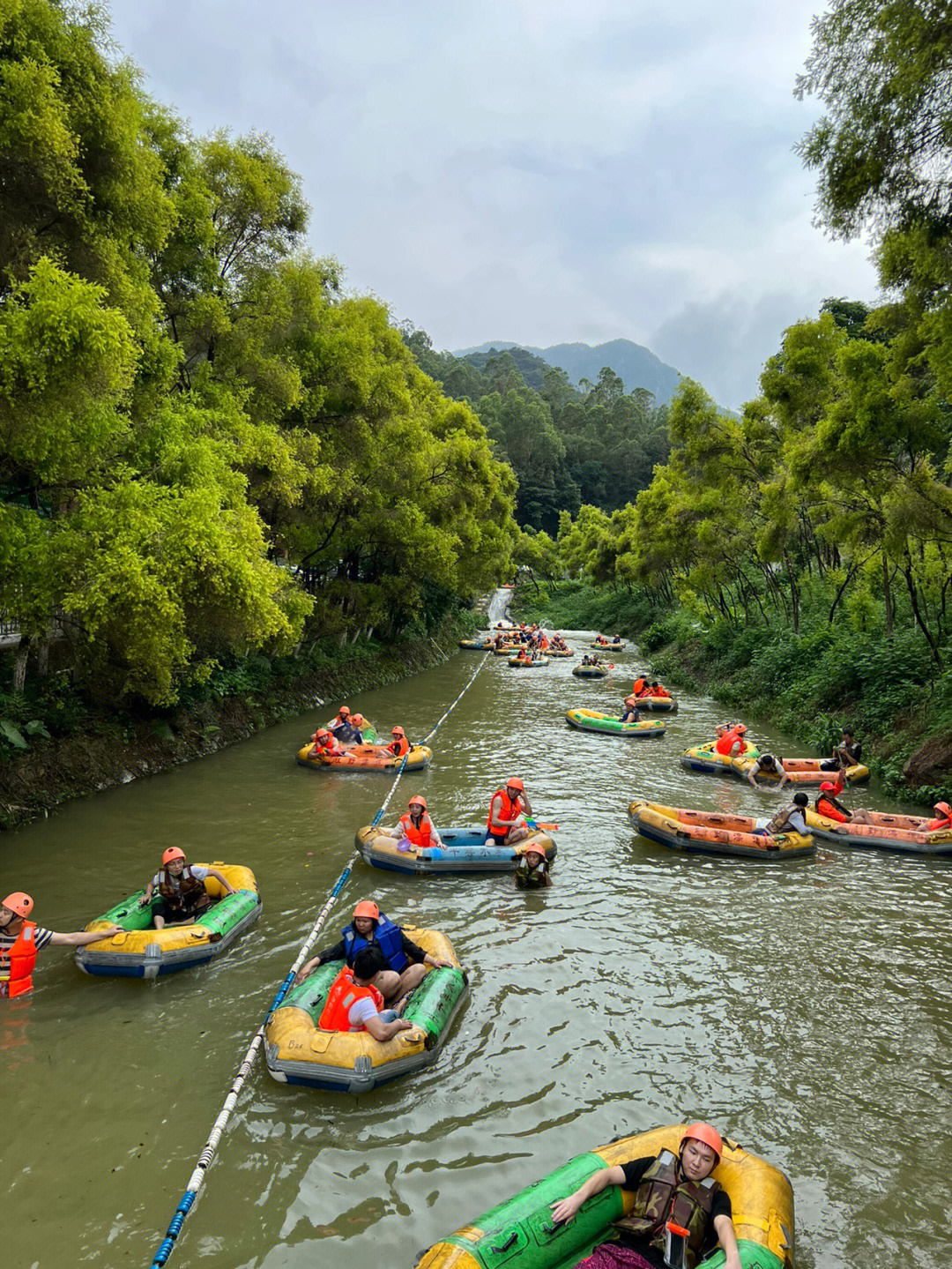 合川九峰山漂流图片