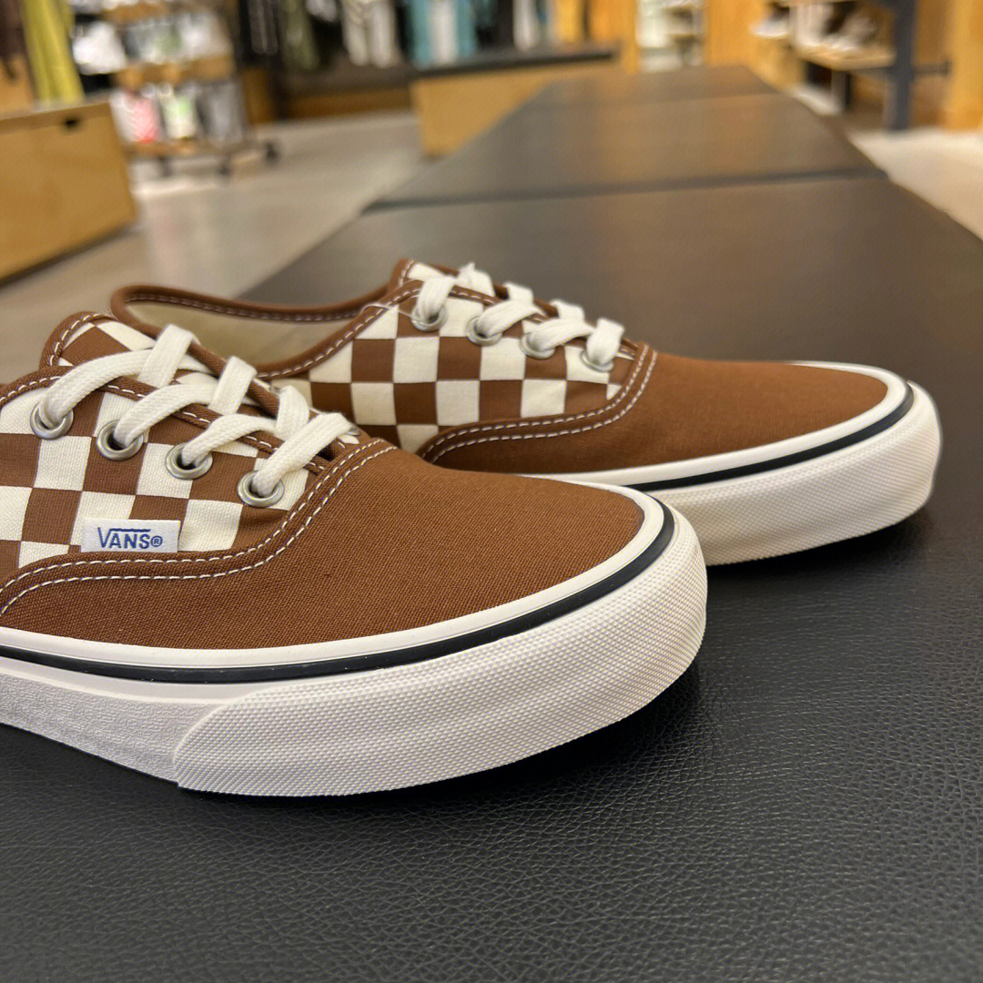 vans色后跟标棕色的图片