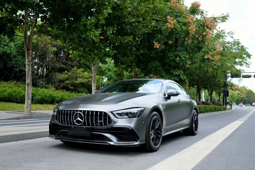 奔驰gt53amg