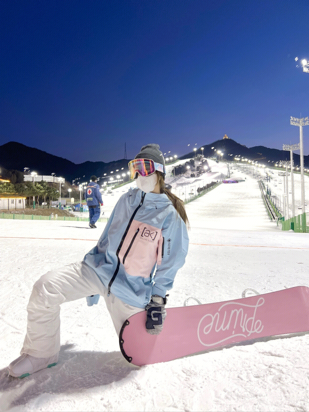 滑雪拍照北京南山滑雪场