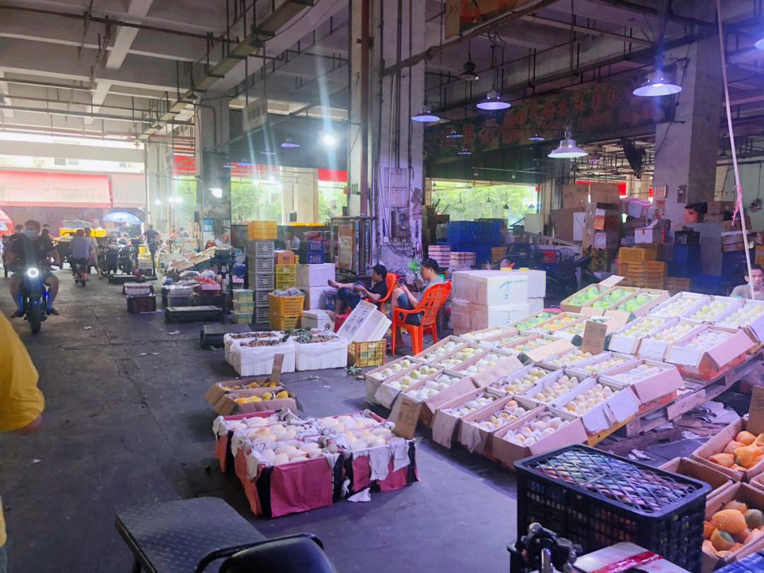 91因为这边是华南区最大的果蔬批发市场,平时你能在水果店里看到的