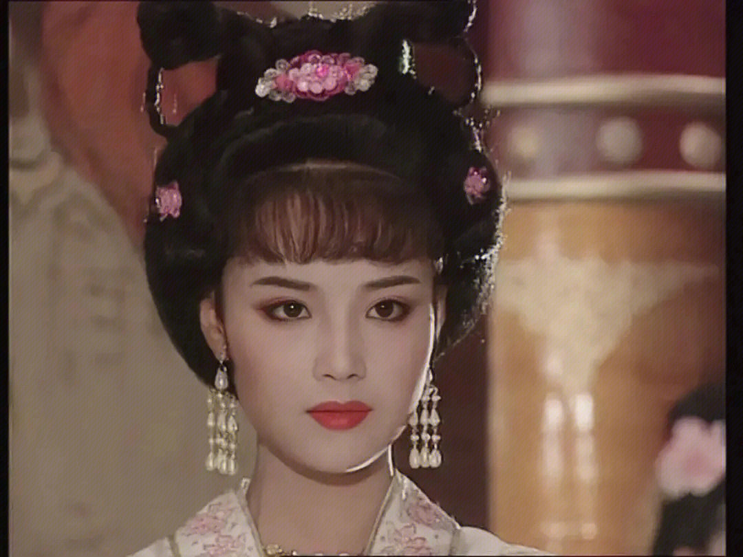 上官婉儿尤其令人叹服～因为无论是选角本身,还是毛戈平的妆容,或者是