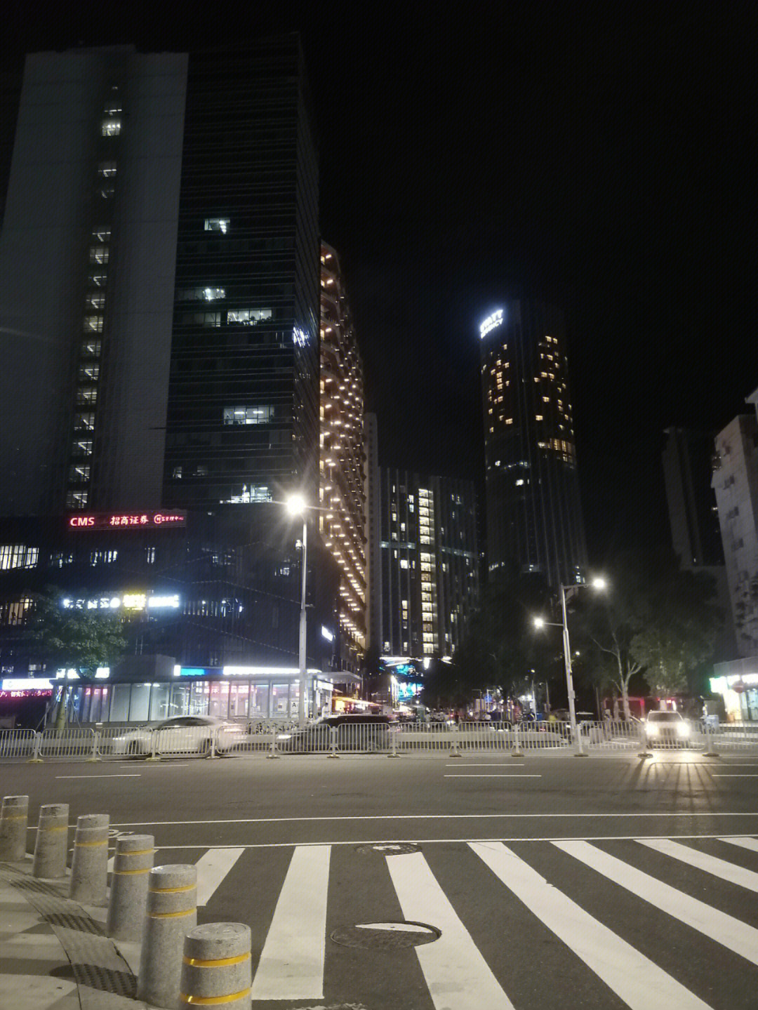 深圳北大医院夜景图片