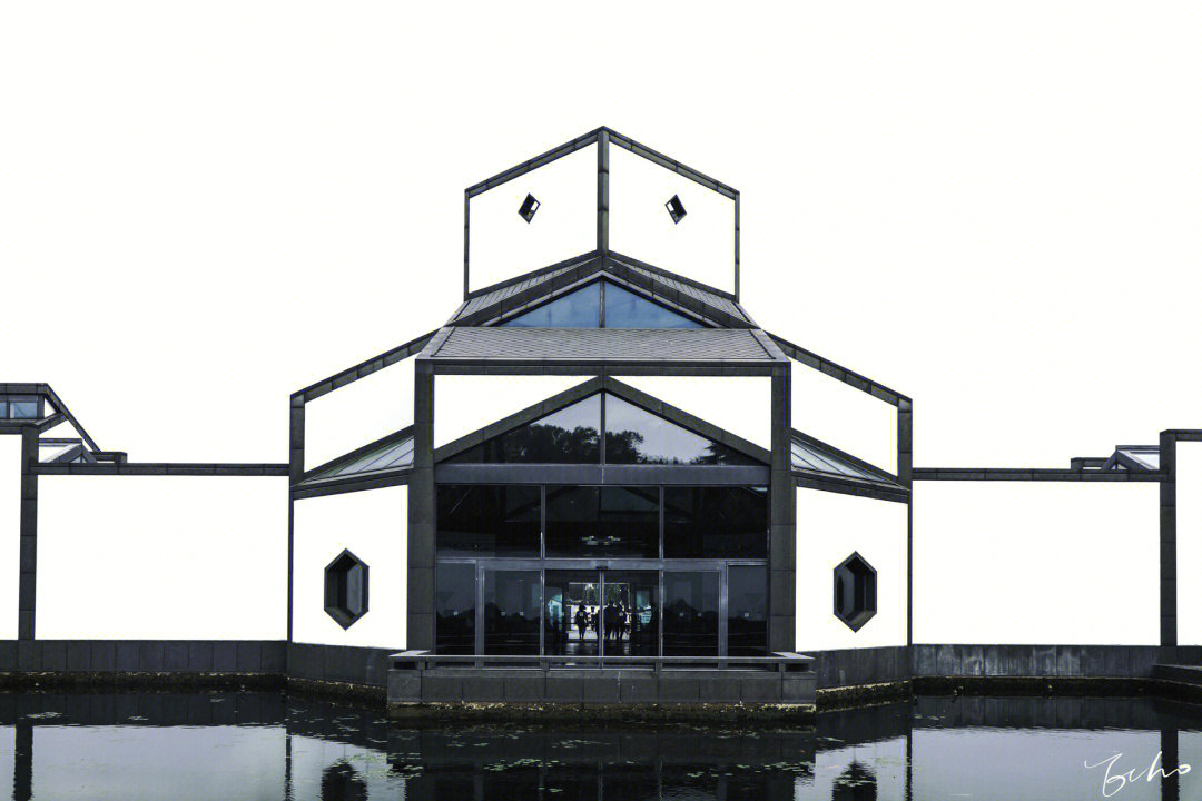 师:2006年,由贝聿铭设计的苏州博物馆本馆建成并正式对外开放这座博物