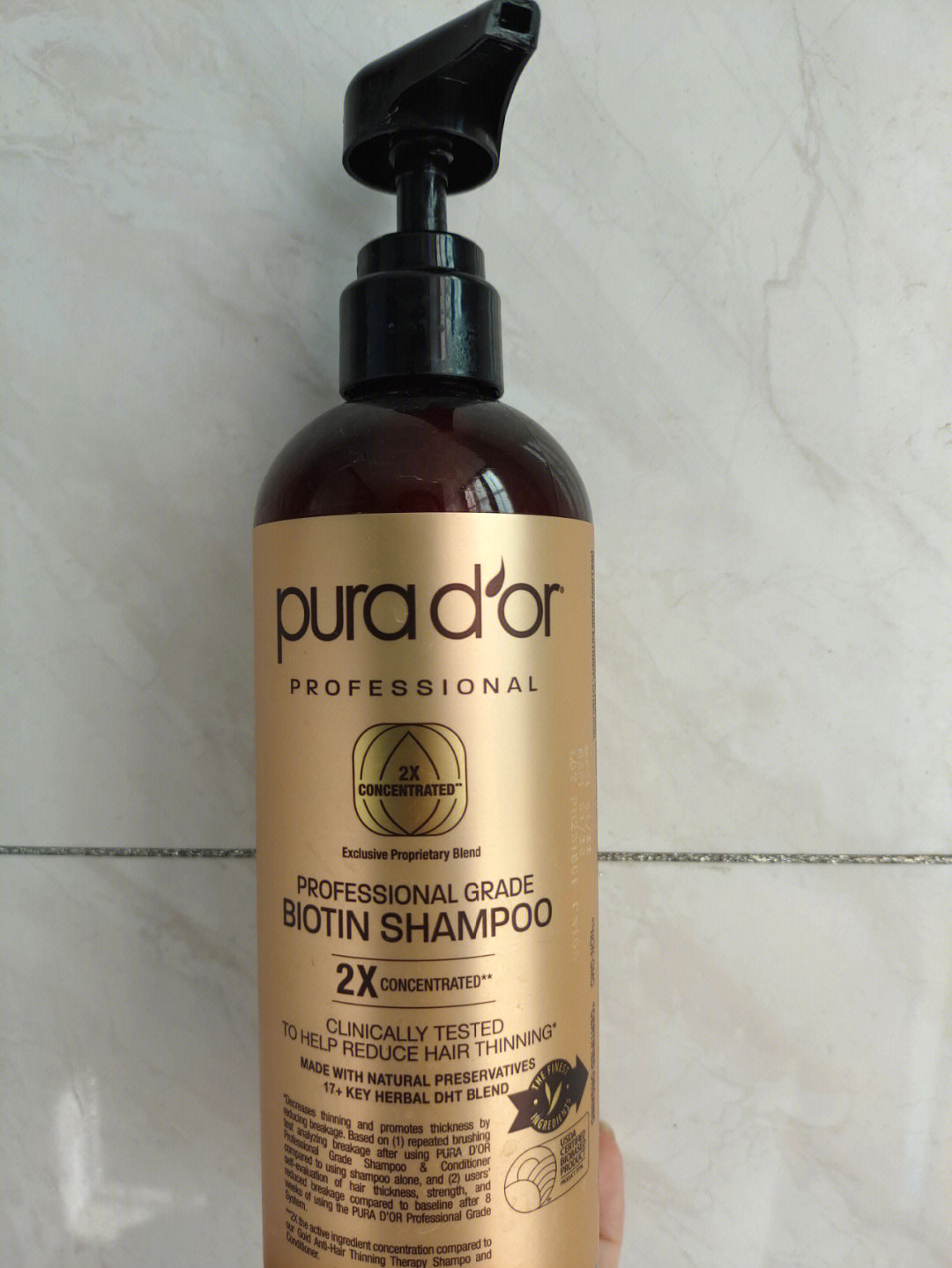 78产品情况:是普娜朵purador家的防脱洗发水,味道是中草药味,一开始