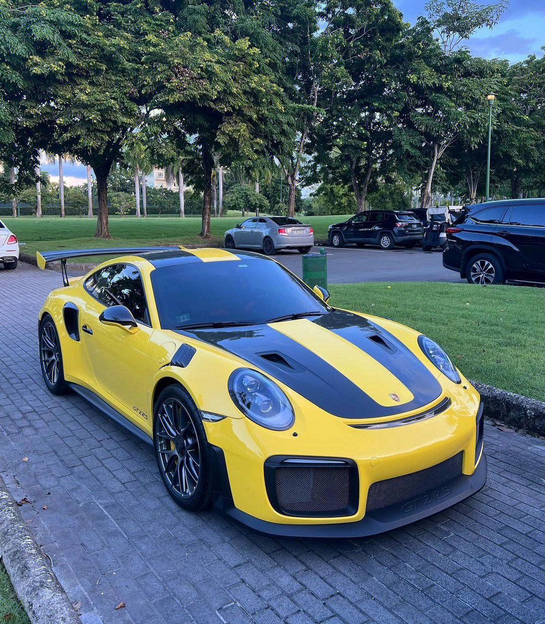 保时捷911gt2rs