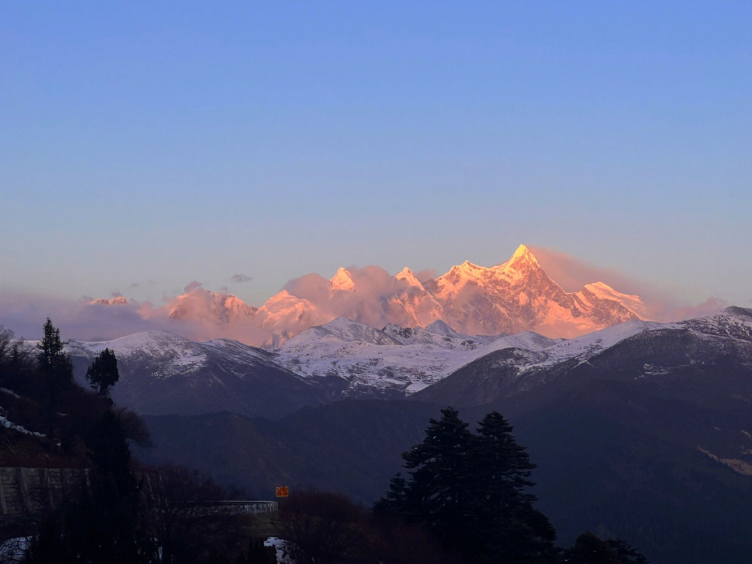 今日份南迦巴瓦峰