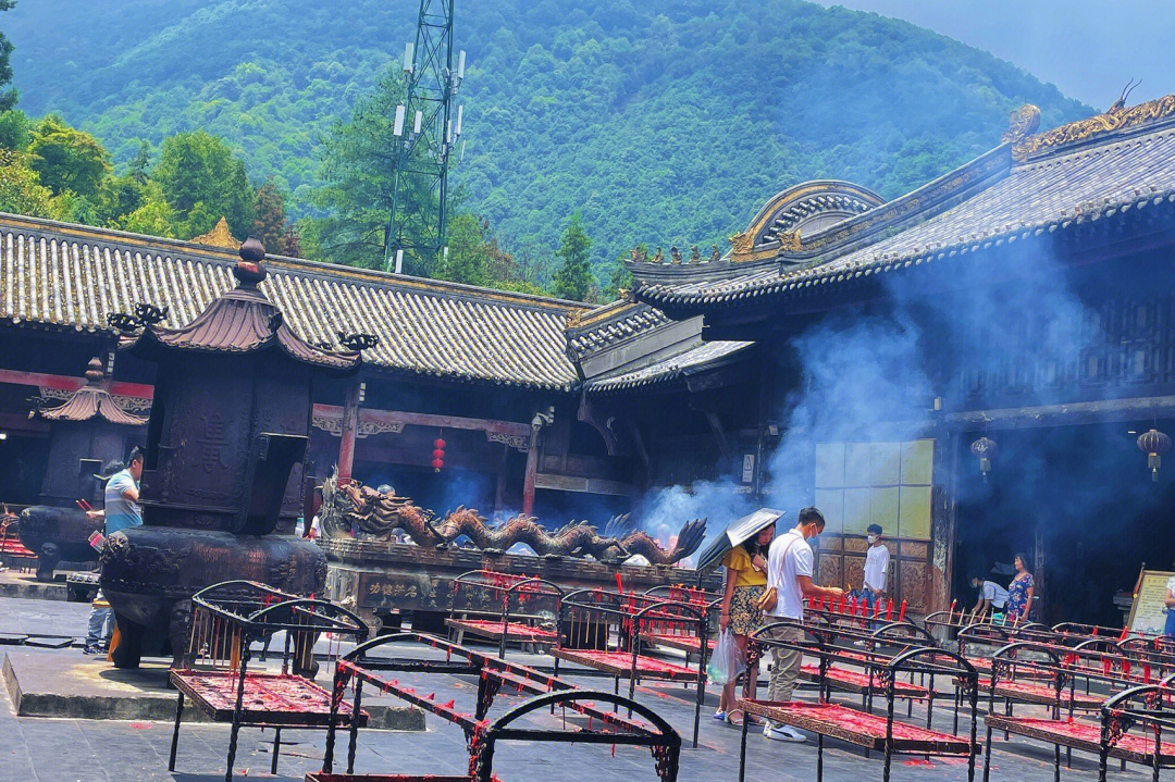 六盘水市灵山寺图片