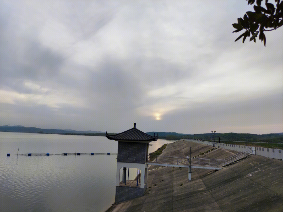凤阳卧牛湖景点图片图片