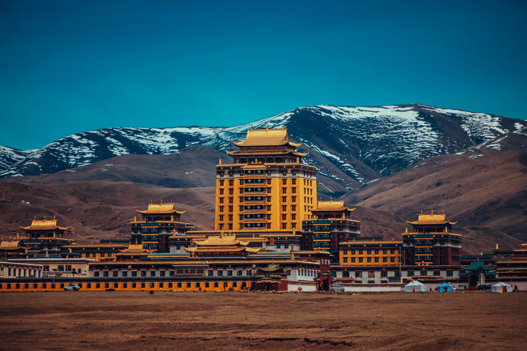 阿坝各莫寺介绍图片