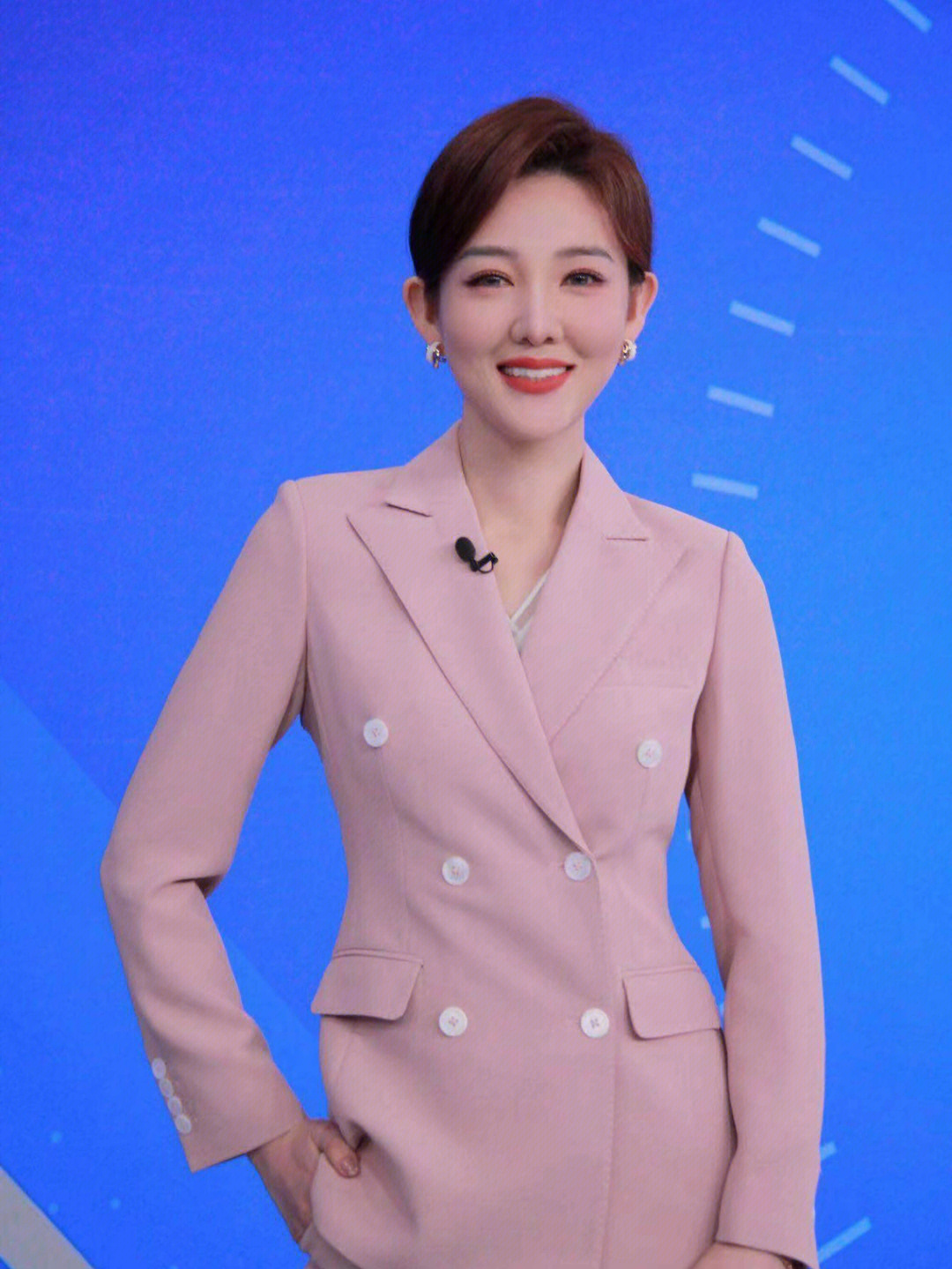 穿着舒适性高,粉色温柔优雅知性感谢电影频道小姐姐 郭玮发来的买家秀