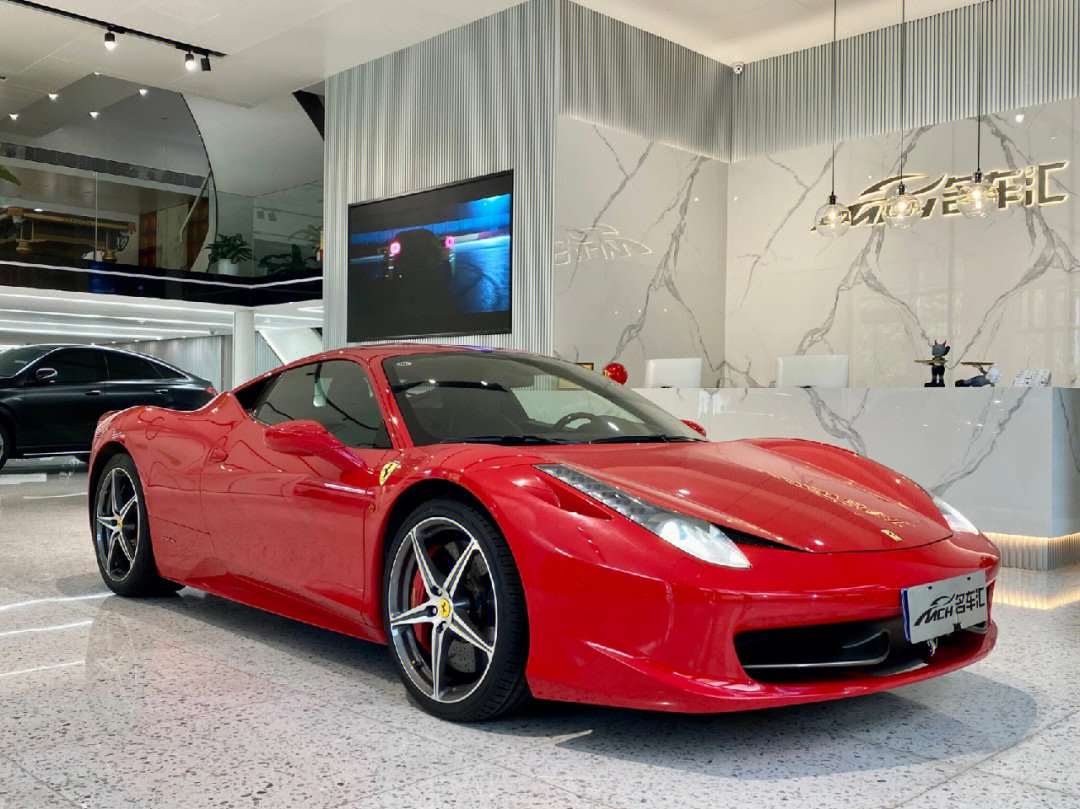 法拉利458 排量4.5l italia​