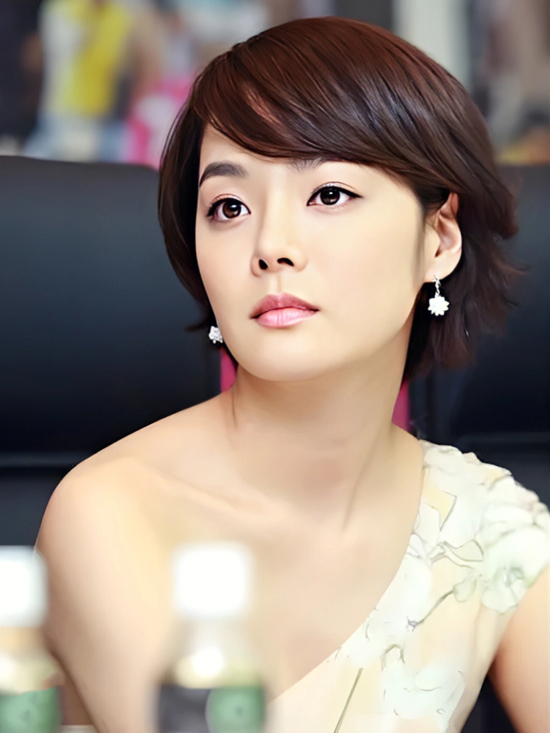 韩国女星蔡琳甜美可爱
