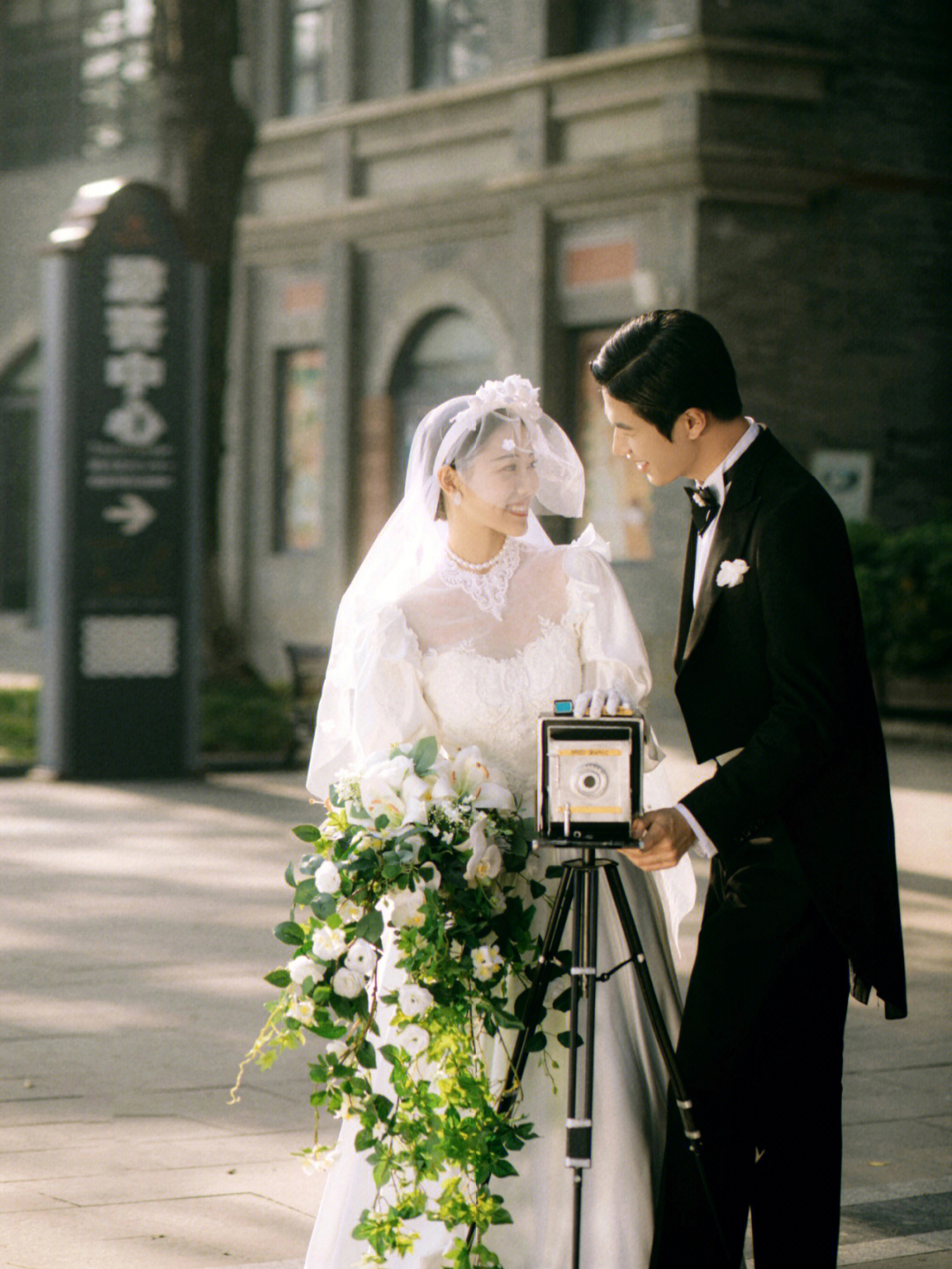 最近超火的港风轻复古婚纱照成都婚纱照