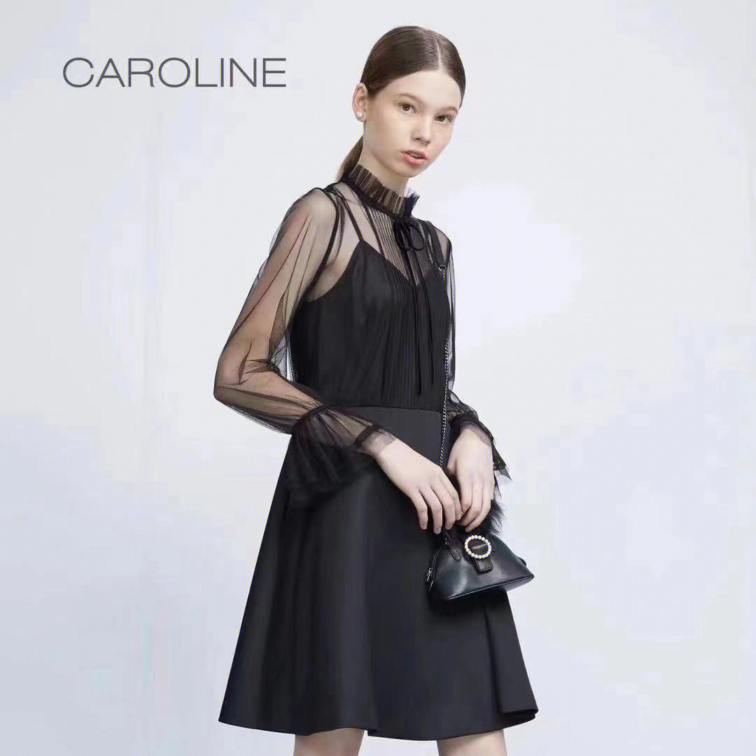 caroline女装图片