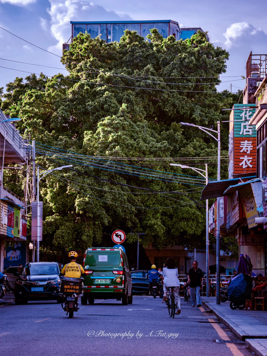 深圳老街衣服图片