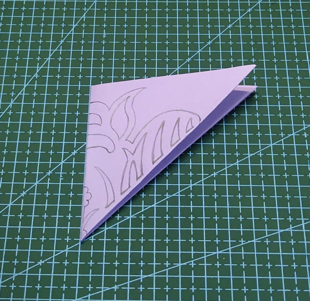 剪纸四折折法图片