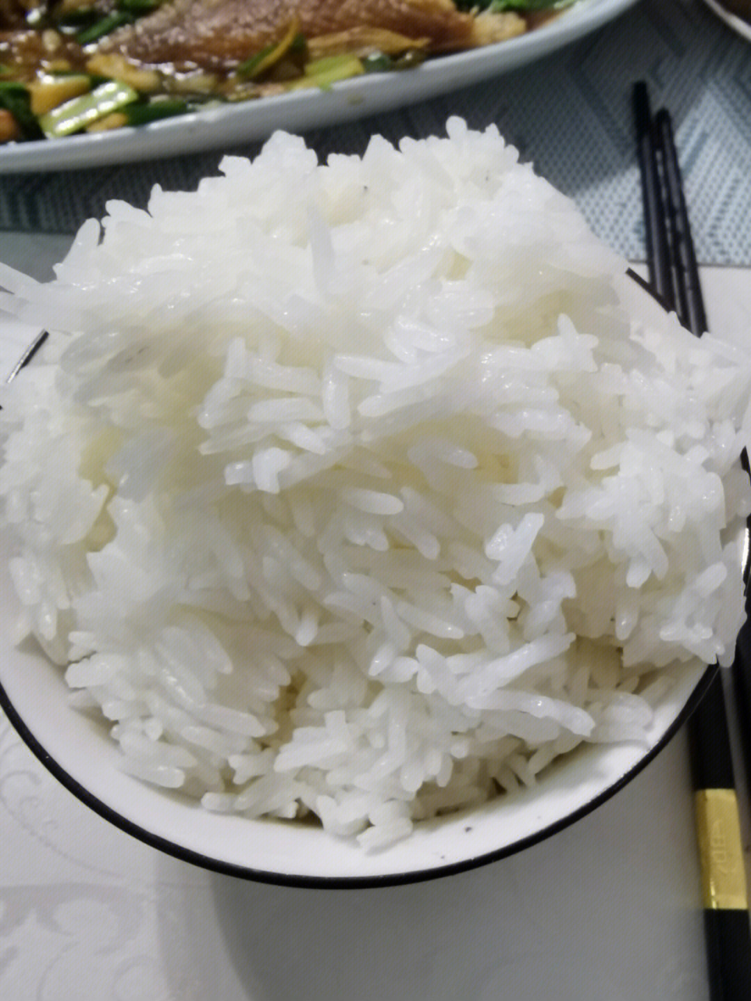 泰国米煮熟的样子图片