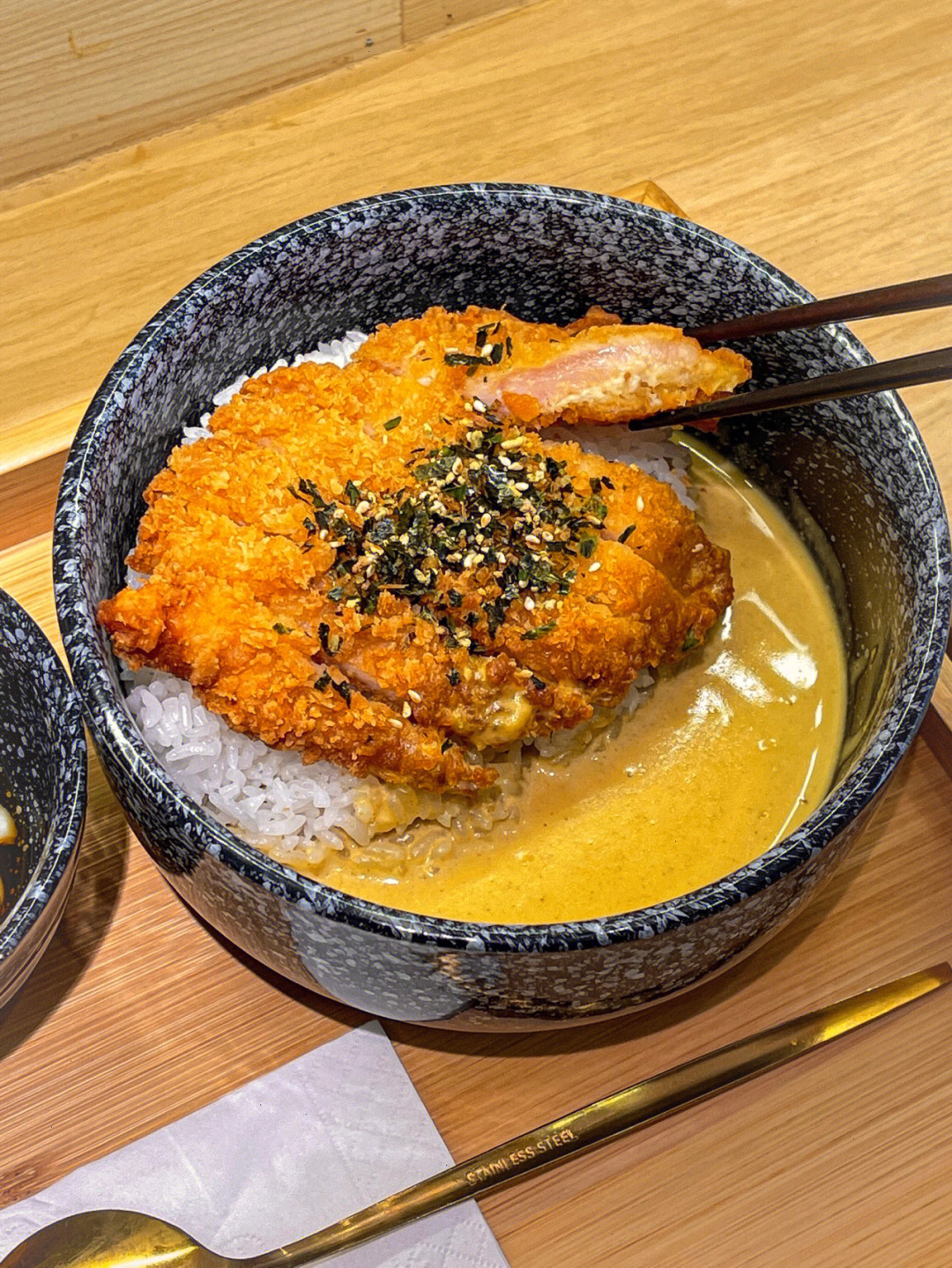 海苔肉松鸡排图片