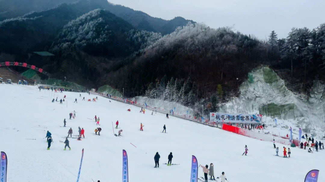 武汉木兰清凉寨滑雪场图片