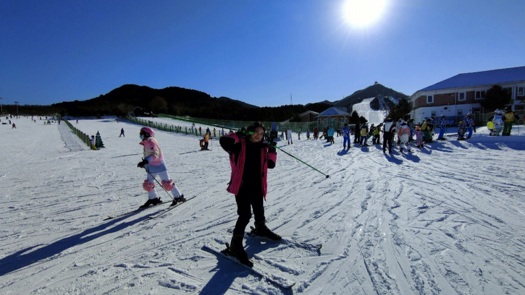 峄山滑雪场图片