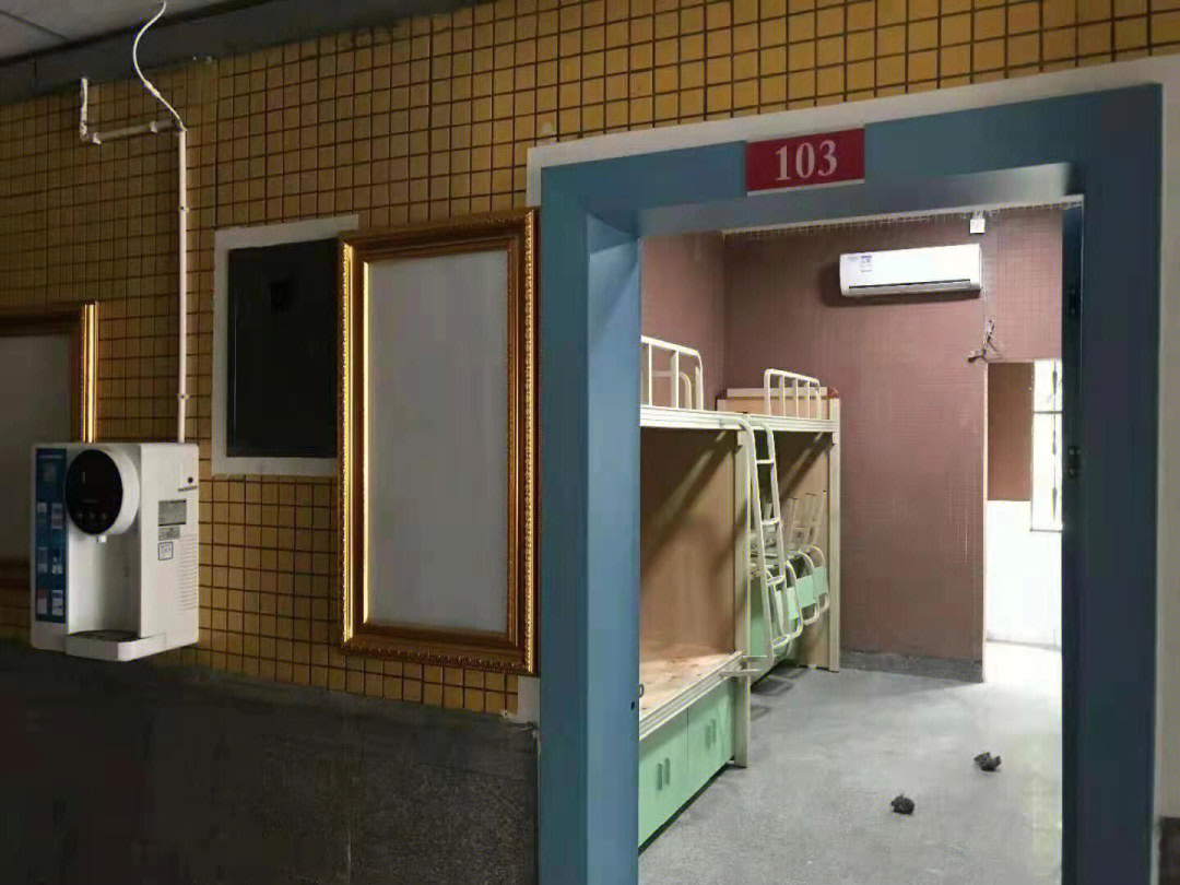 四川文轩职业学院寝室图片