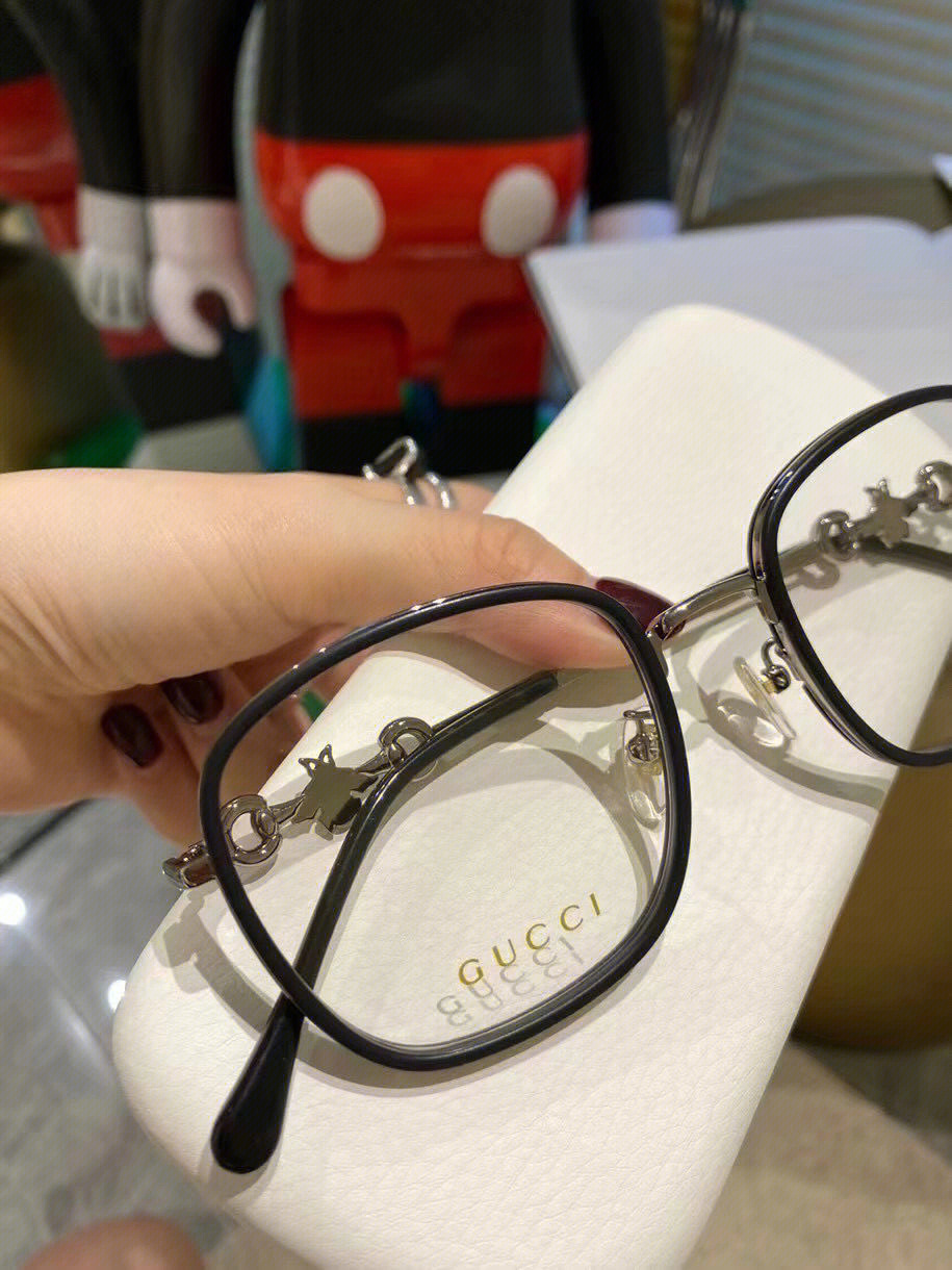 gucci镜架