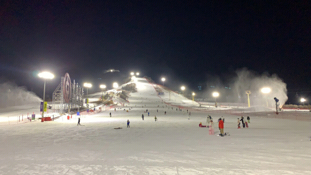 肥城仪阳滑雪场图片