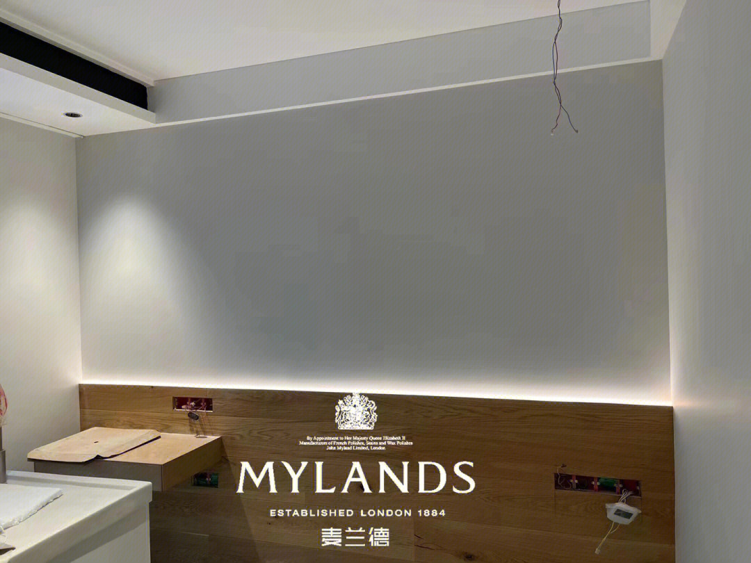 6一种惊艳的米白色,散发出光亮,温暖的味道#mylands麦兰德涂料#进口