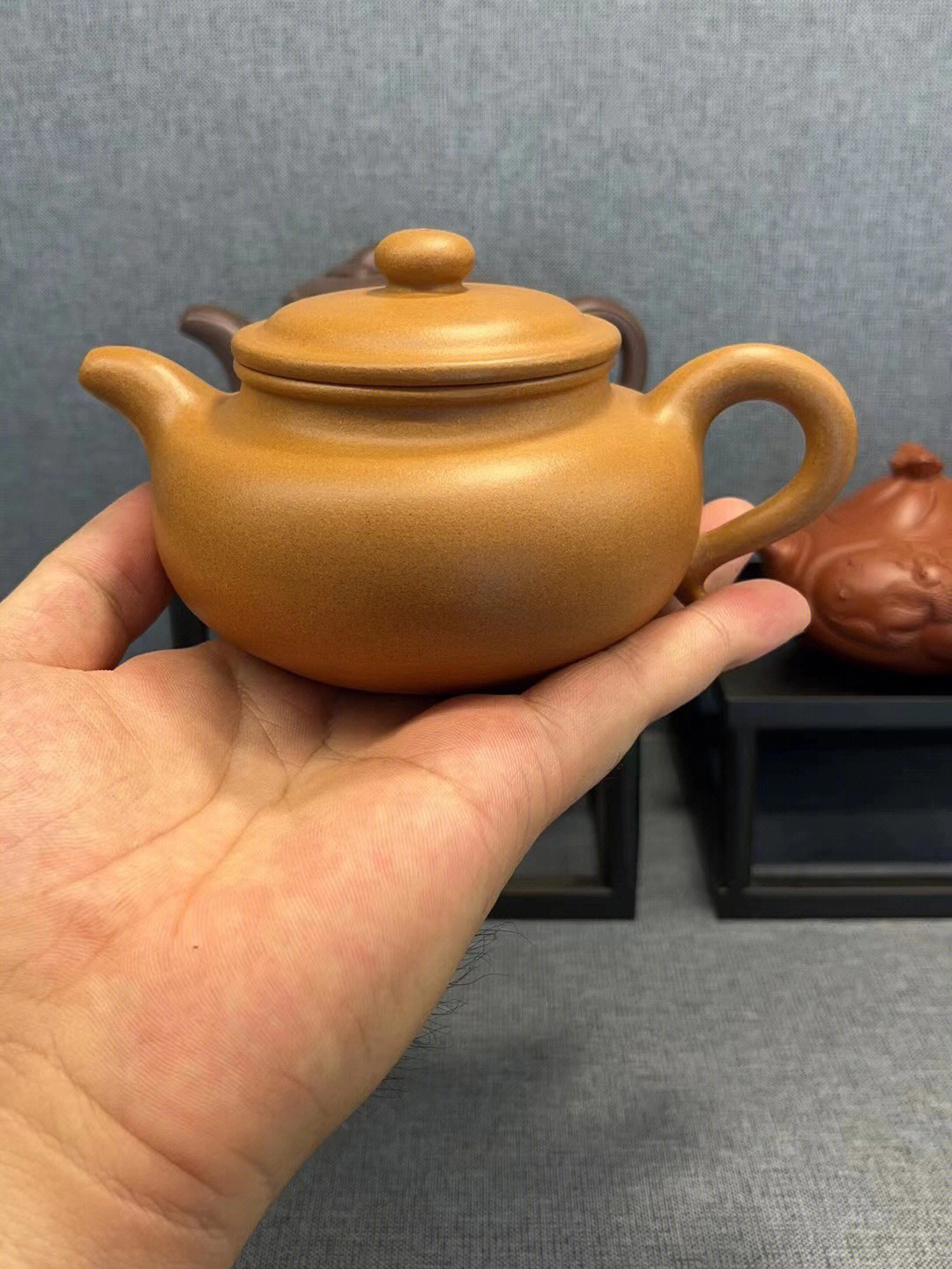 两个茶壶盖在一起图片图片