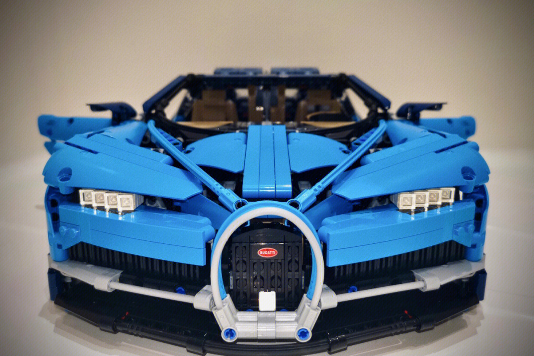 lego乐高布加迪42083bugattichiron