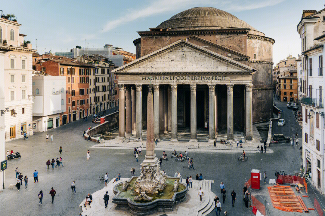 万神庙 pantheon 是古罗马时期的建筑,始建于公元前27年.