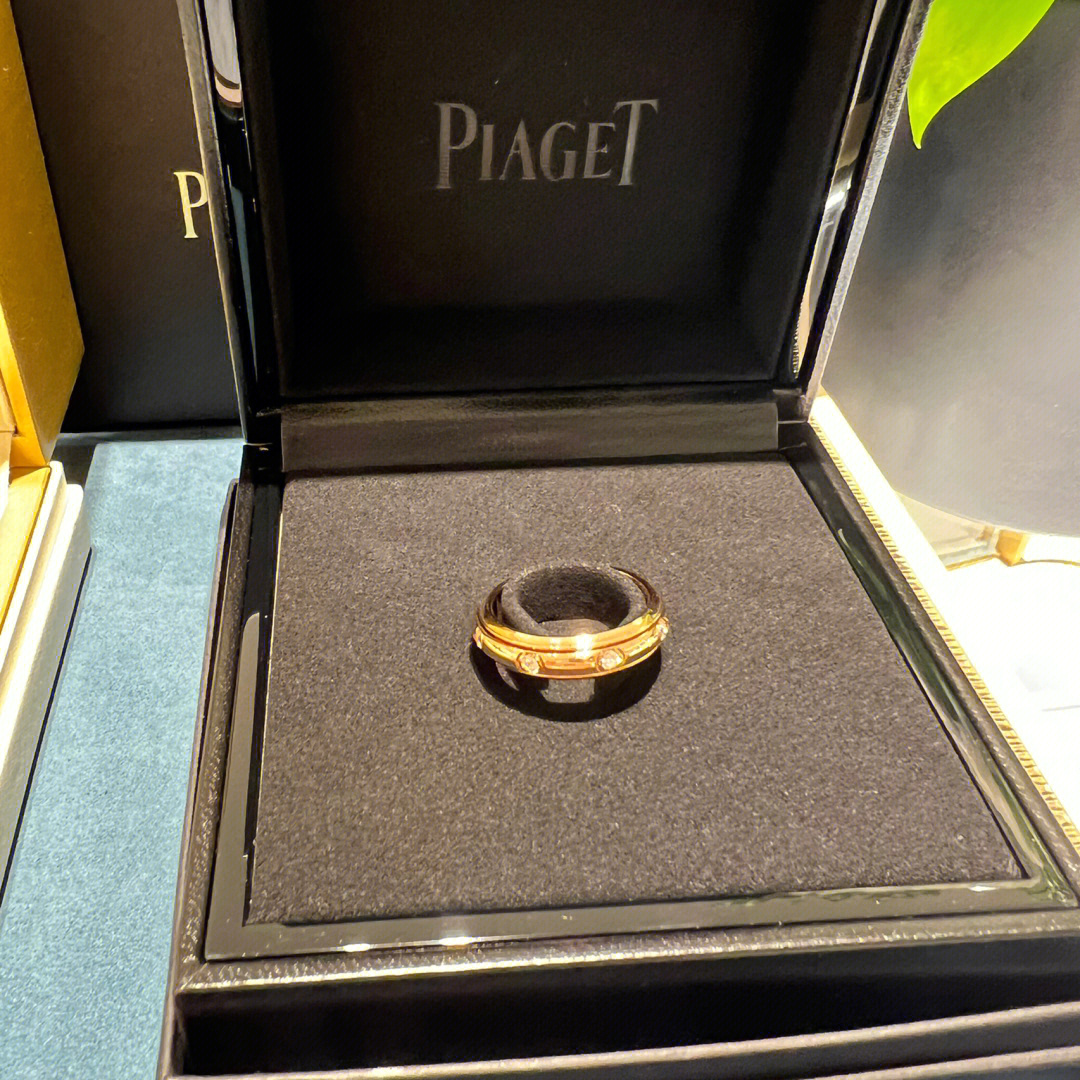 750 piaget2000戒指图片