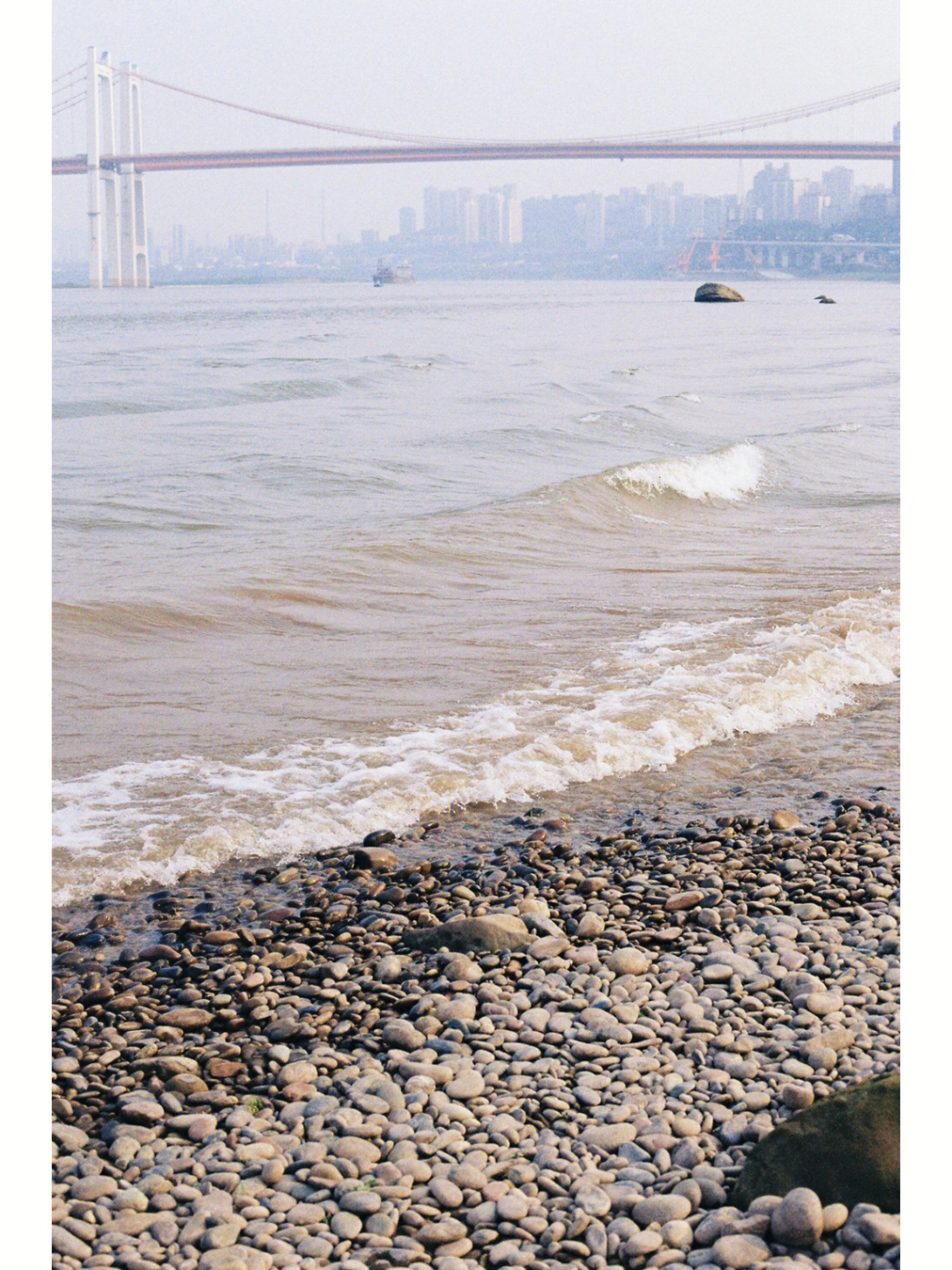 重庆我在九龙滩做了一场海岸的梦