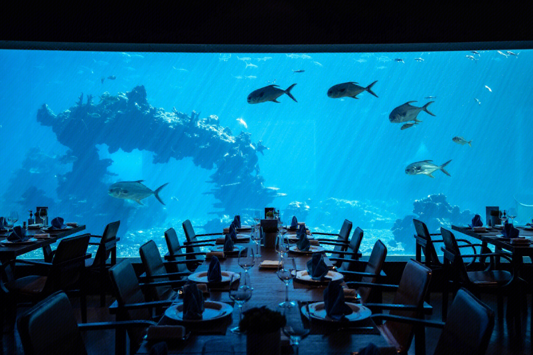 三亚天房洲际海底餐厅