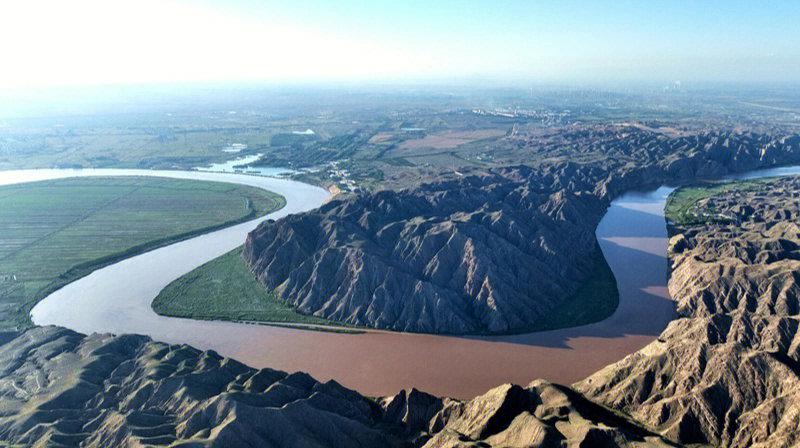 青铜峡黄河上游最后一道峡谷