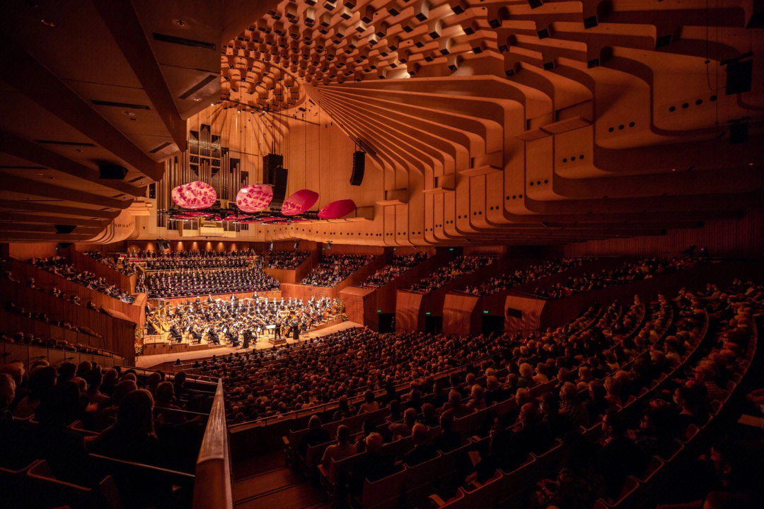悉尼歌剧院重新开放新装修的音乐厅
